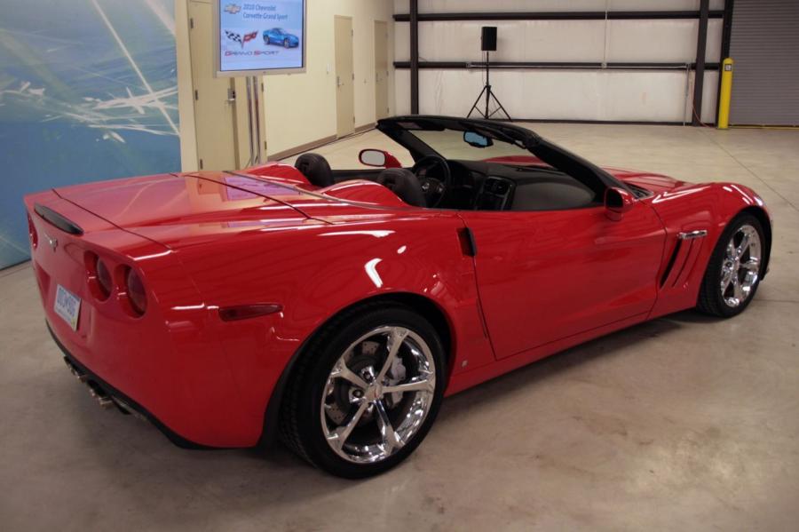  Chevrolet Corvette Grand Sport 2010 года  (фото 50 из 64)